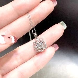 Gorgeous 925 Silver White Sapphire Flower Necklace